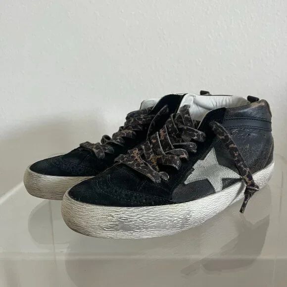 LIKE NEW Golden Goose Mid Star Sneakers - Picture 9 of 12